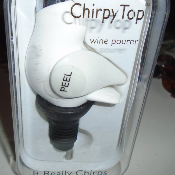 Chirpy top wine bottle stopper that chirps when you pour - Picture 1 of 4